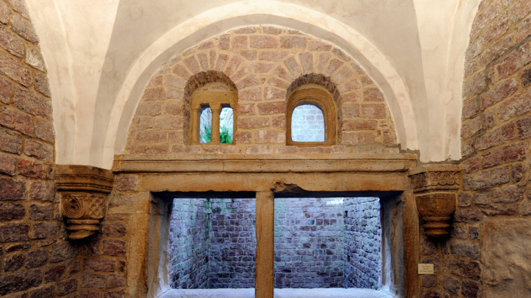 68d8cb120330221236cf667e16ebdc8a4893fede